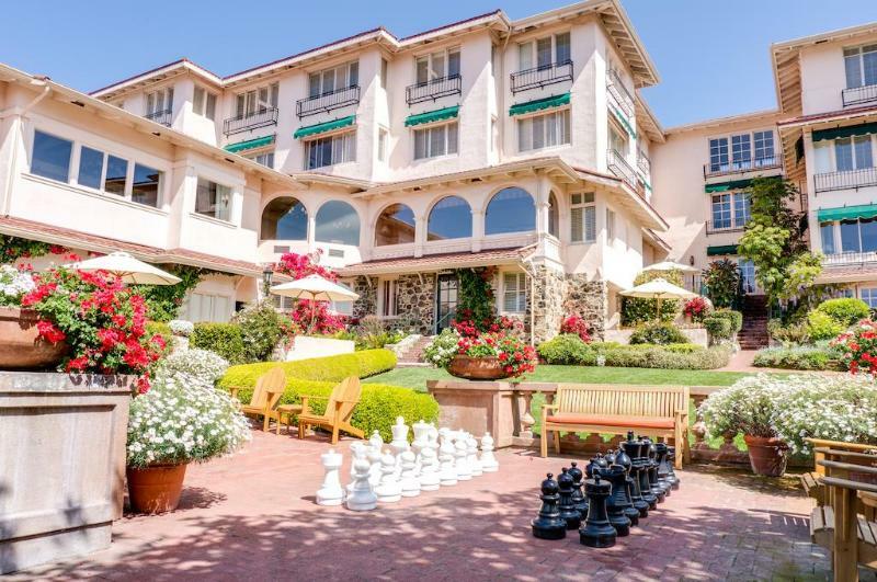 ホテル ラ プラヤ カーメル Carmel-by-the-Sea エクステリア 写真